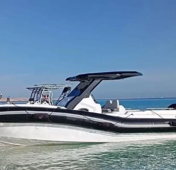 speedboat